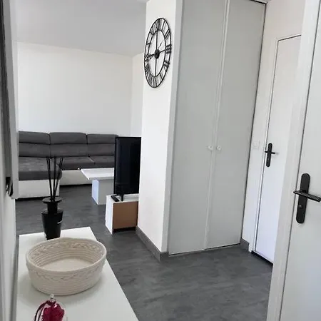 Spacieux T2 - Grande Terrasse Appartement Fréjus